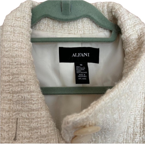 Alfani Coat - Picture 6 of 6